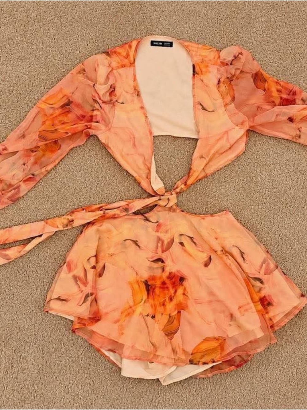 SHEIN Peach Orange Floral Tie-Front Crop Top